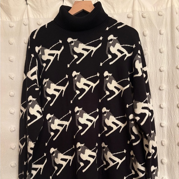 Alp N Rock Desi Black & White Turtleneck Sweater *FREE SHIPPING* - Picture 1 of 5